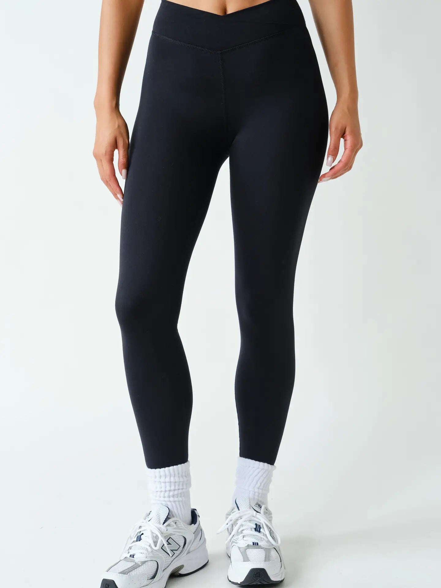 Venice Crossover Black Leggings