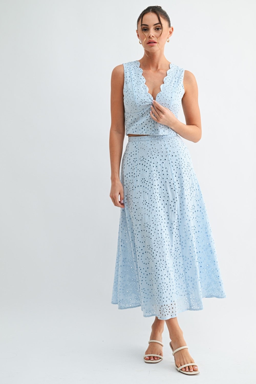 The Celeste Scalloped Set