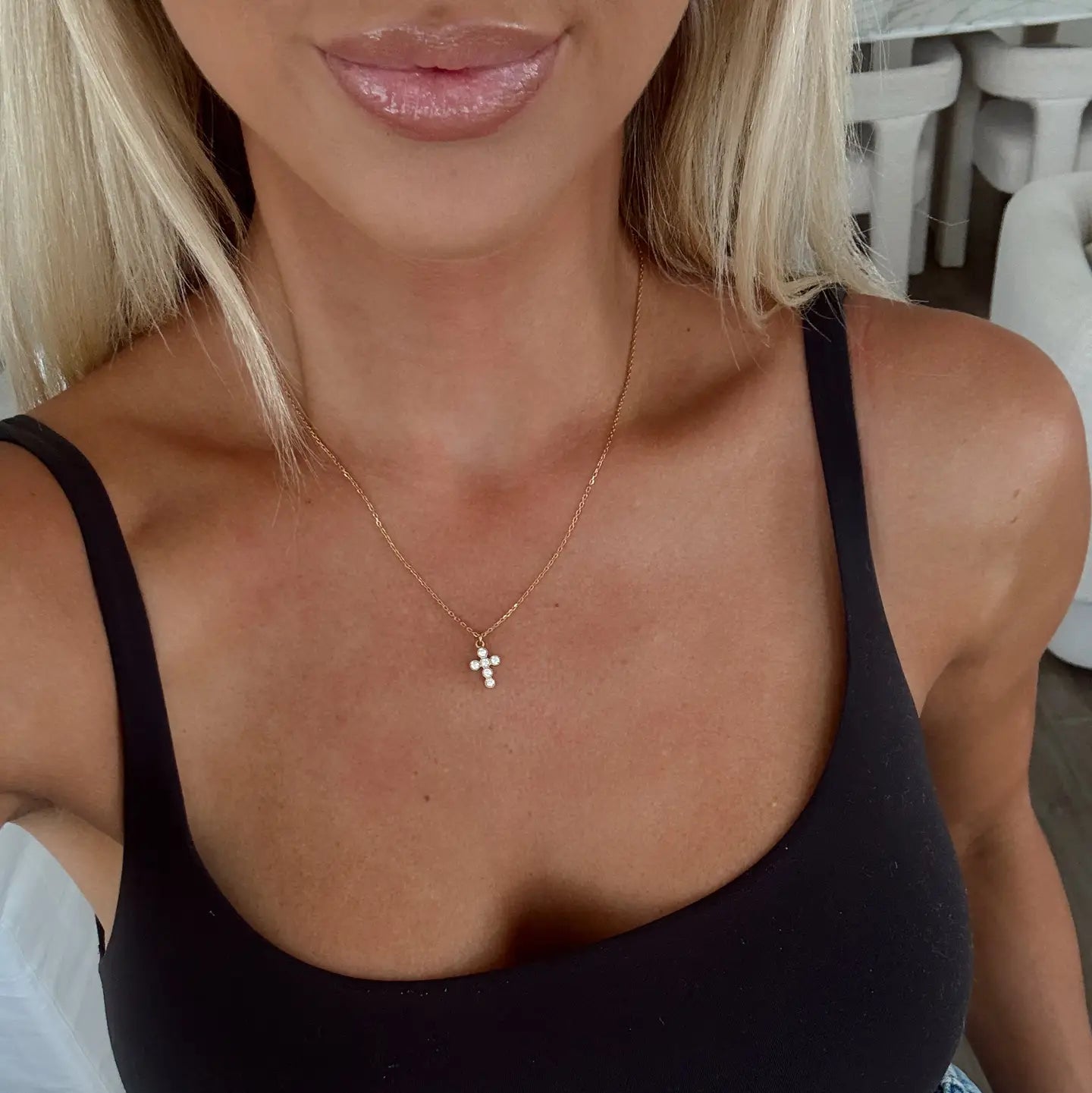 Chansutt Pearls Joy Cross Necklace Gold