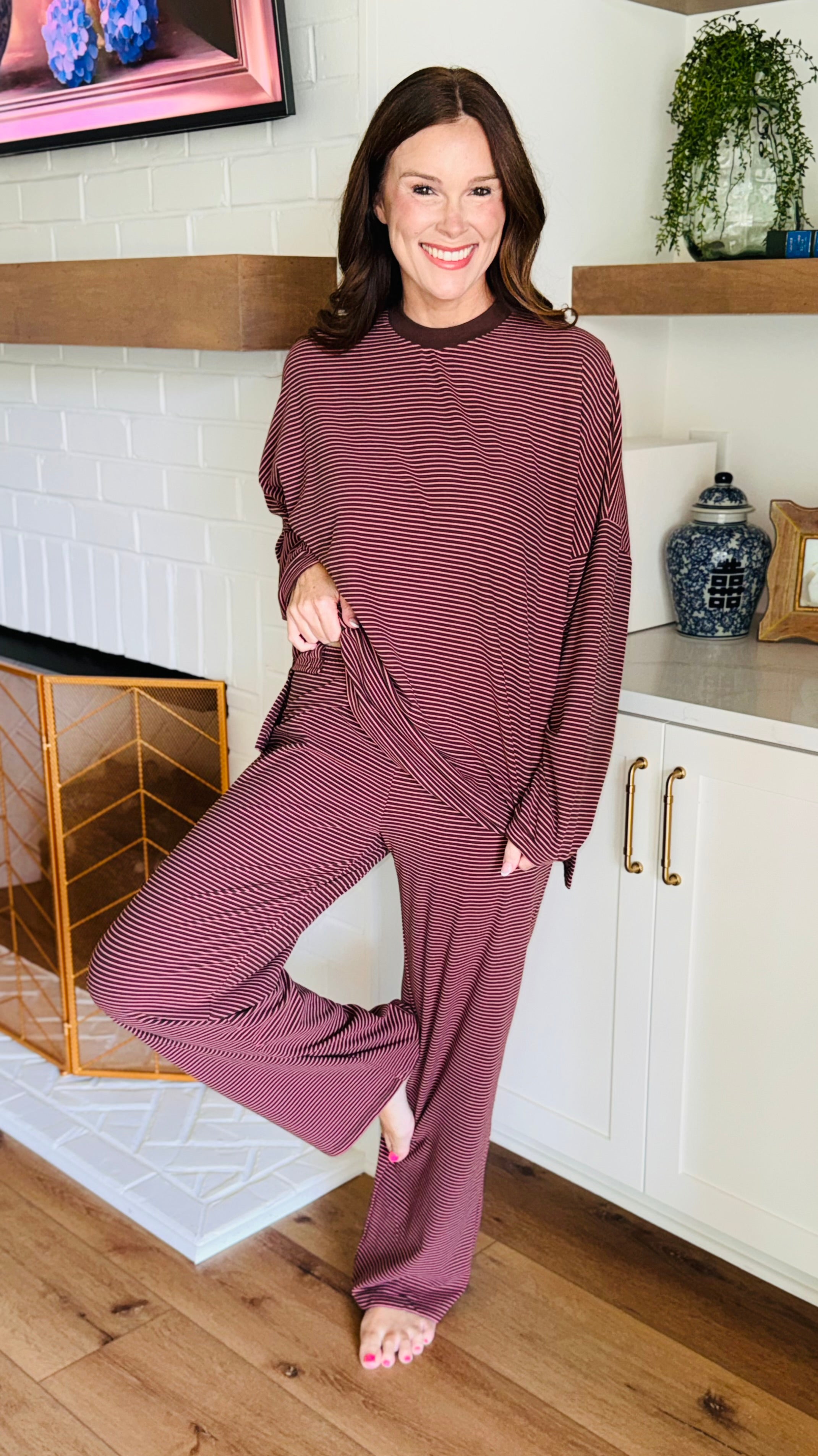 The Levi Brown/Pink Striped Pant